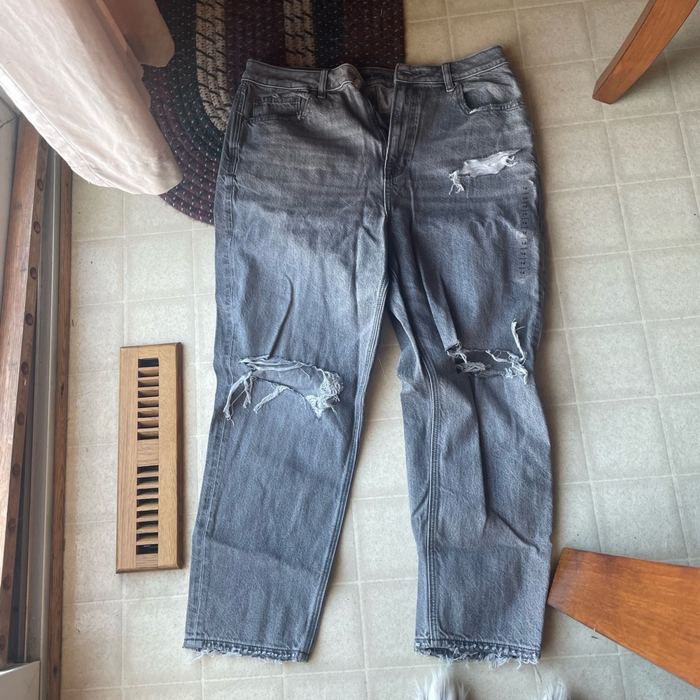 Mom jeans